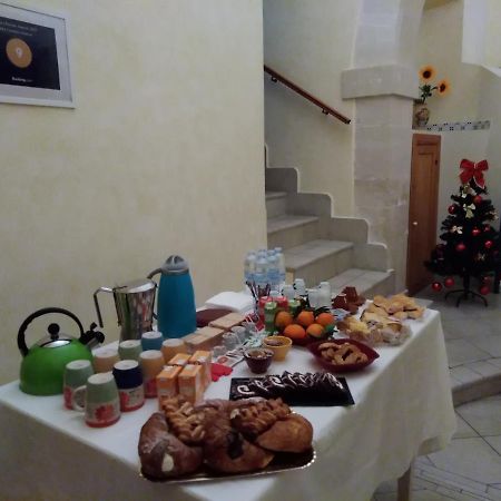 B&B Candido Vacanze โมดิกา ภายนอก รูปภาพ