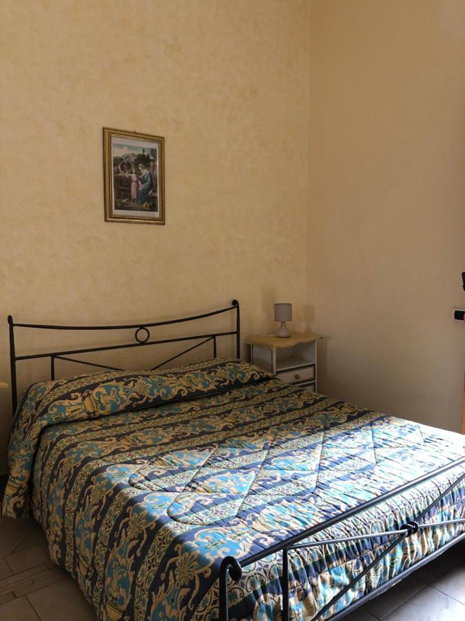 B&B Candido Vacanze โมดิกา ภายนอก รูปภาพ