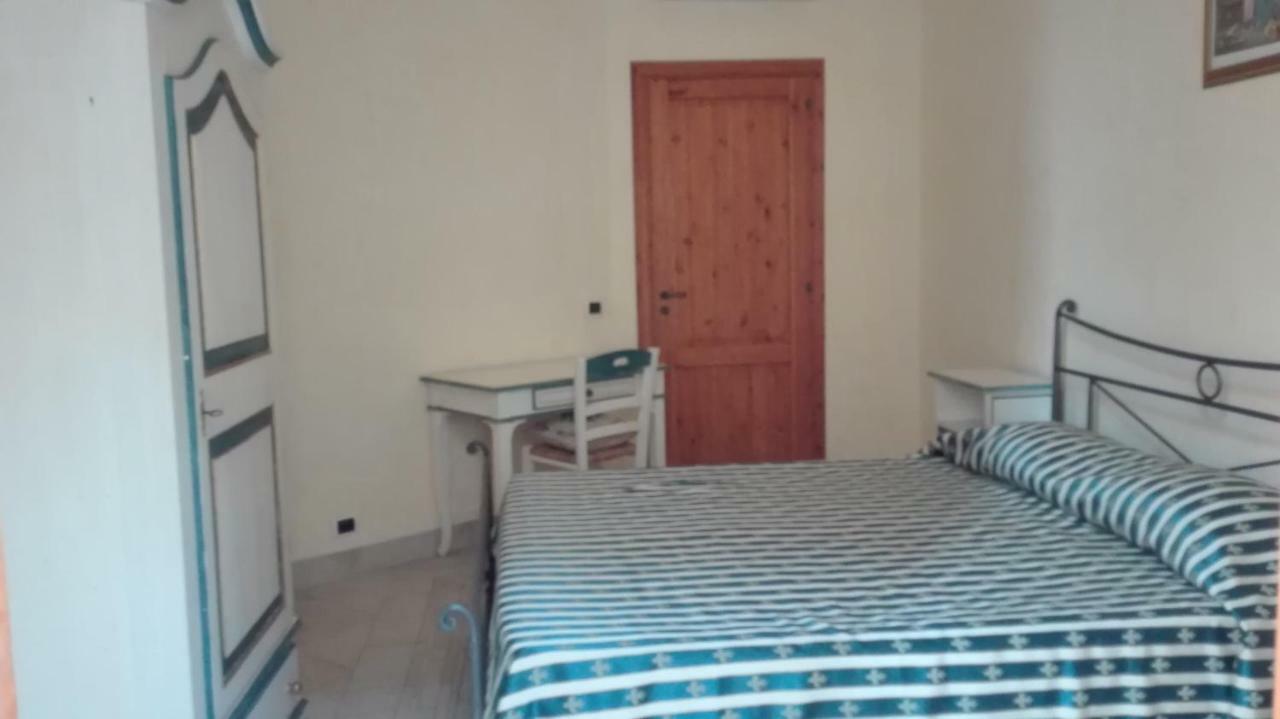 B&B Candido Vacanze โมดิกา ภายนอก รูปภาพ