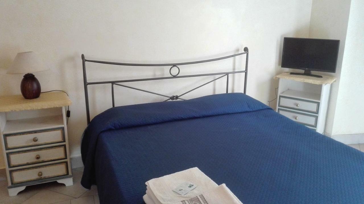 B&B Candido Vacanze โมดิกา ภายนอก รูปภาพ